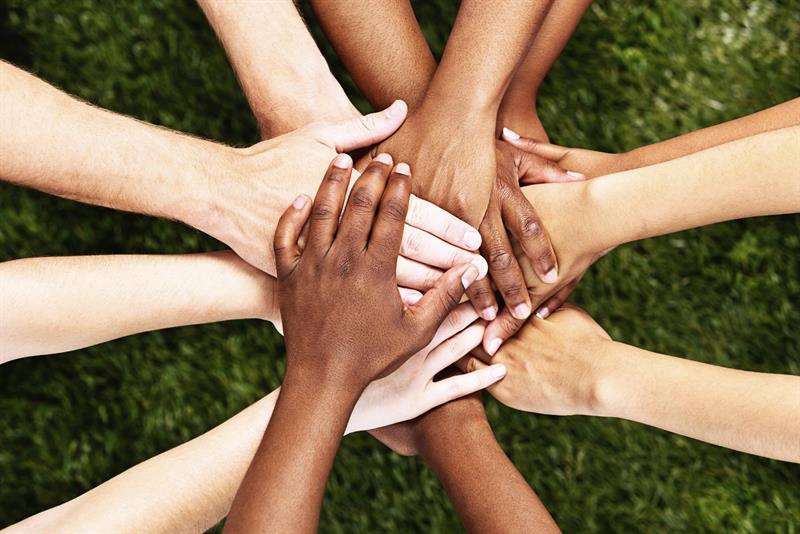 Hands-Together-Diversity-002